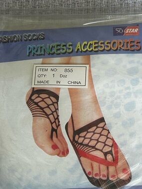 Princess Accessories Women’s Black & whiteFishnet Sandal Socks
